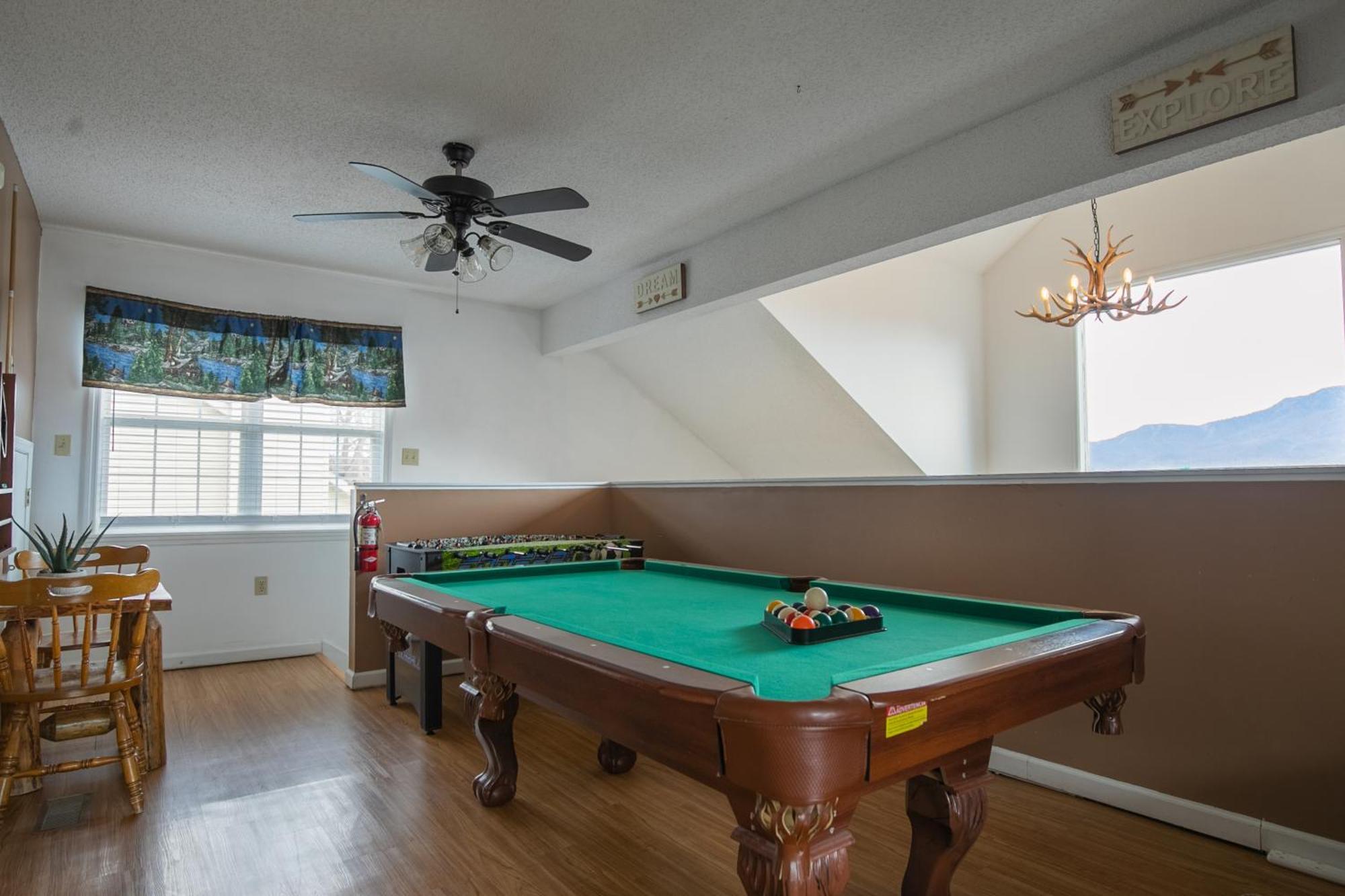 Heavenly View - Bear Themed Cabin, Hottub, Dog-Friendly, Near Gatlinburg Extérieur photo