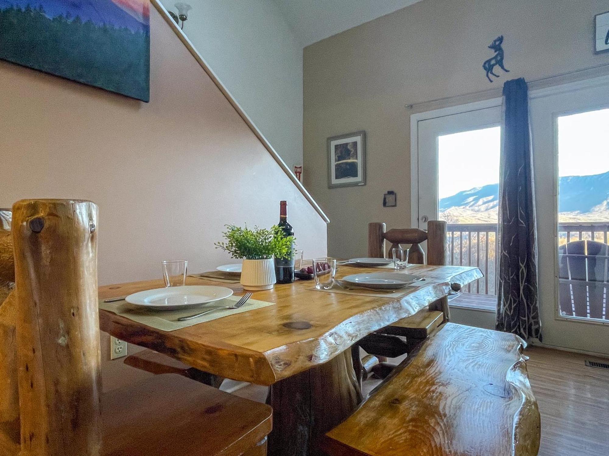 Heavenly View - Bear Themed Cabin, Hottub, Dog-Friendly, Near Gatlinburg Extérieur photo